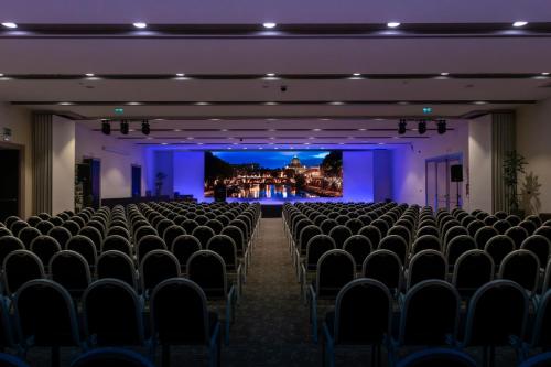 crowne plaza rome st peters hotel and spa by ihg