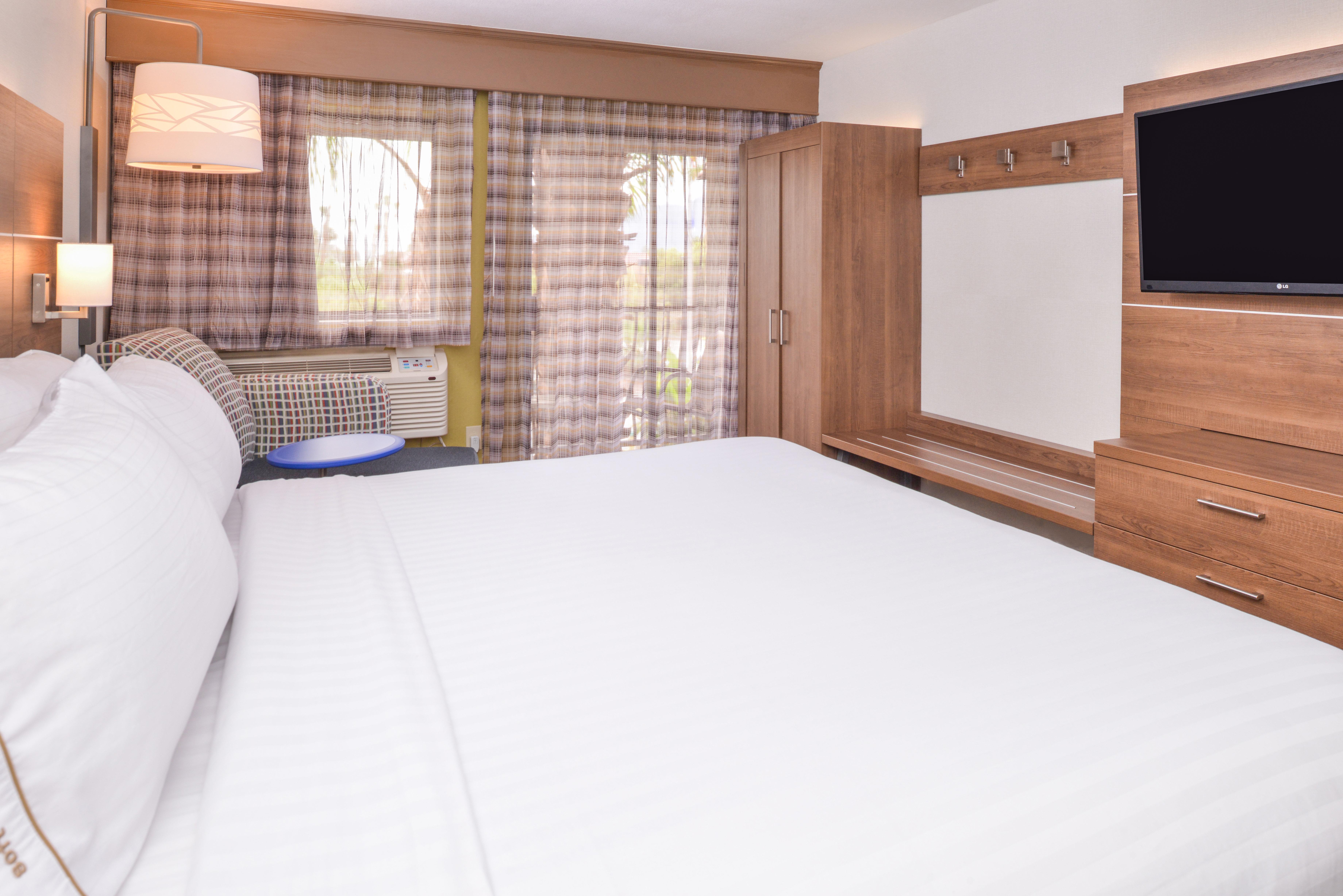holiday inn express palm desert by ihg