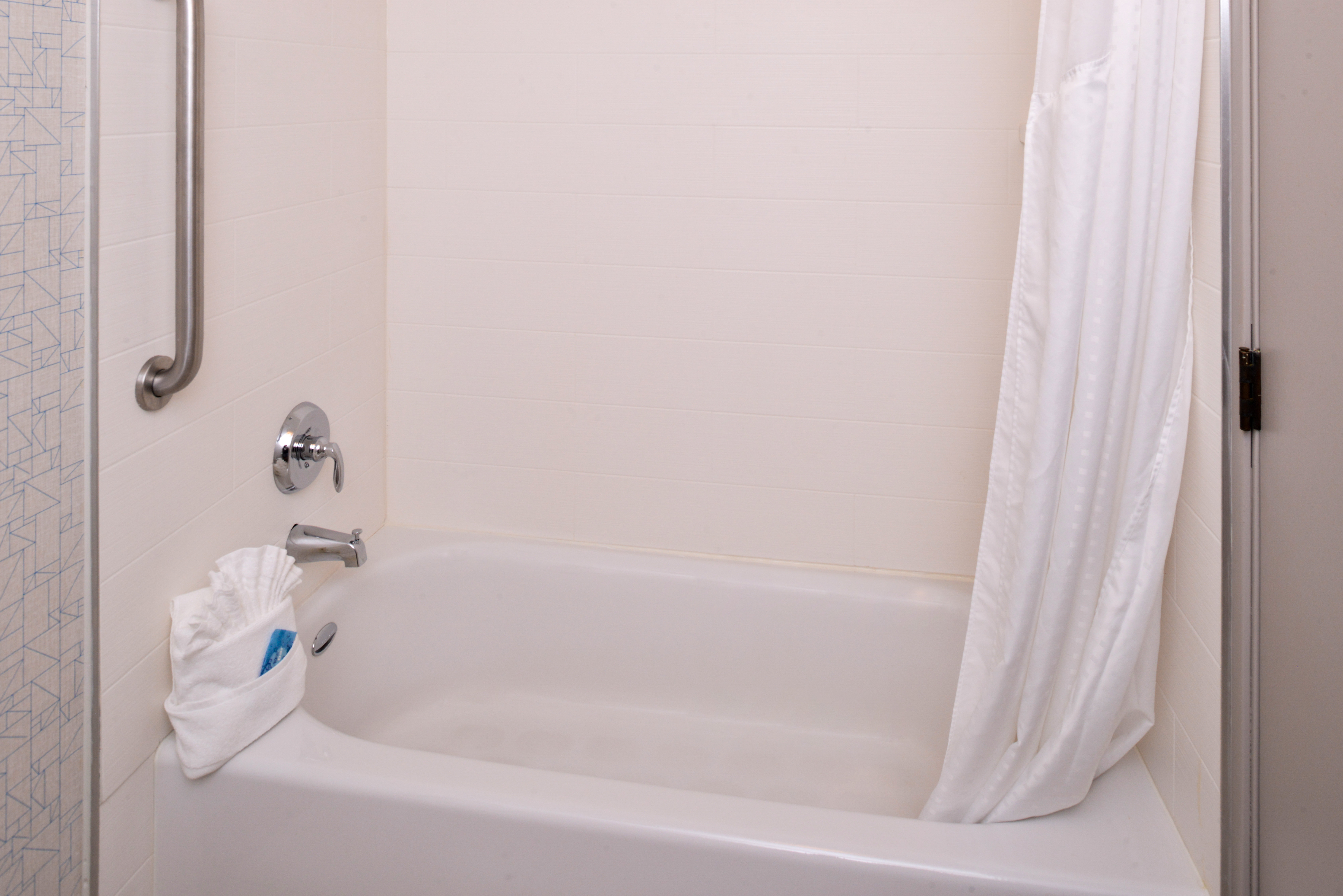 holiday inn express palm desert by ihg