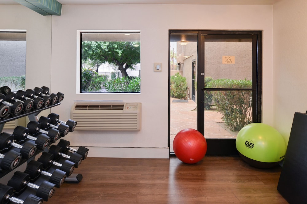 holiday inn express palm desert by ihg