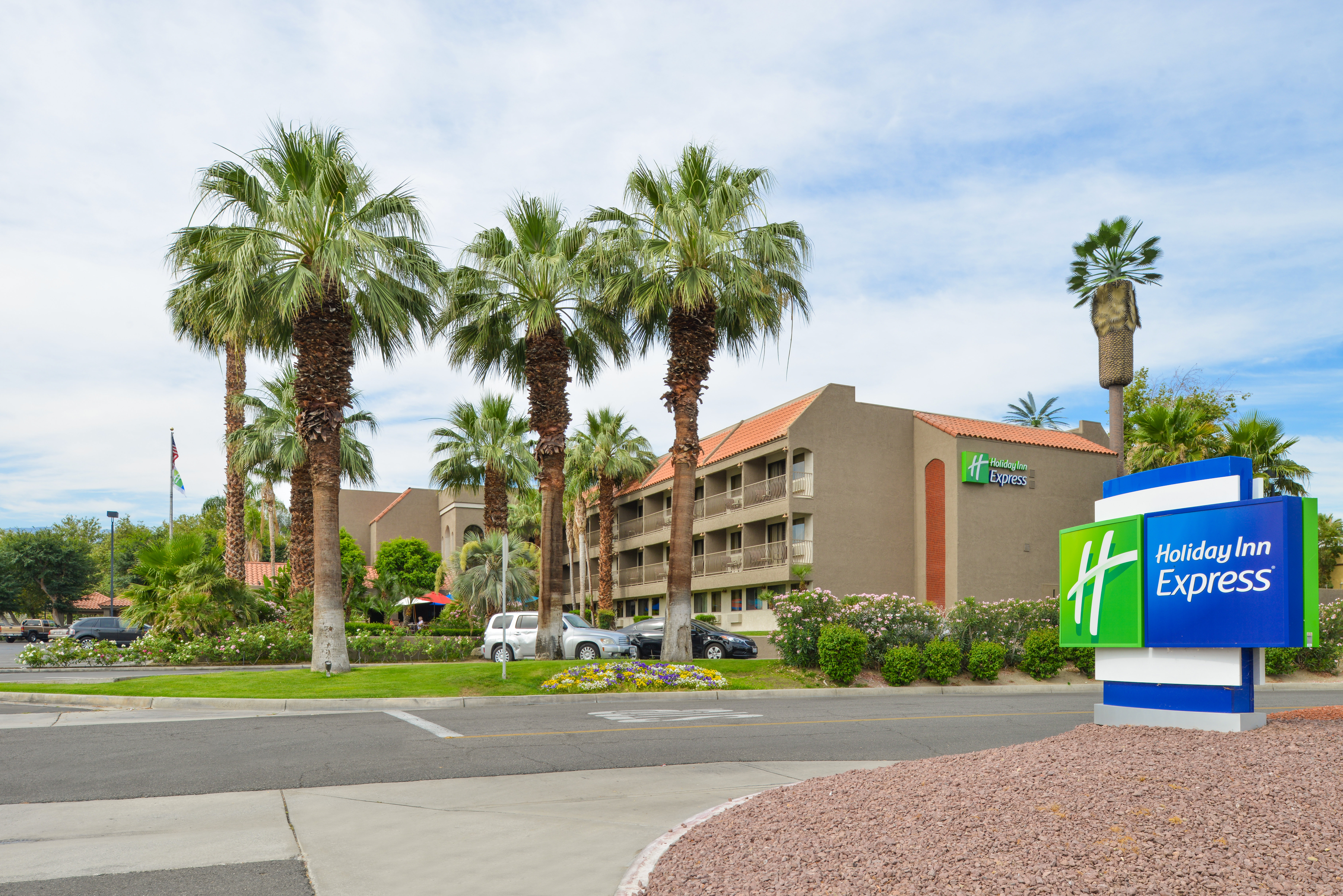 holiday inn express palm desert by ihg