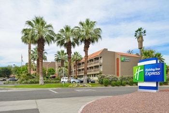 Holiday Inn Express Palm-Desert By Ihg,Palm Springs>>Palm Desert,3 star