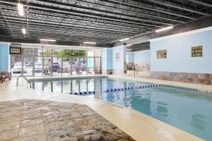 sand dunes resort and suites