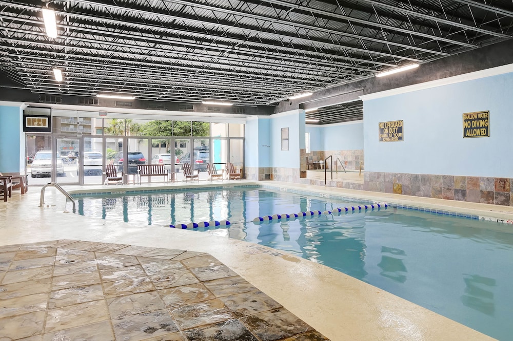 north shore oceanfront resort hotel with waterpark