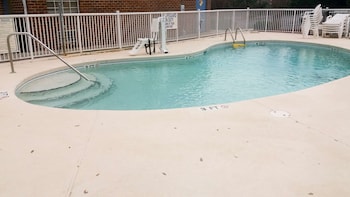 Motel 6 Myrtle Beach, Sc,Near Broadway At The Beach,2 star
