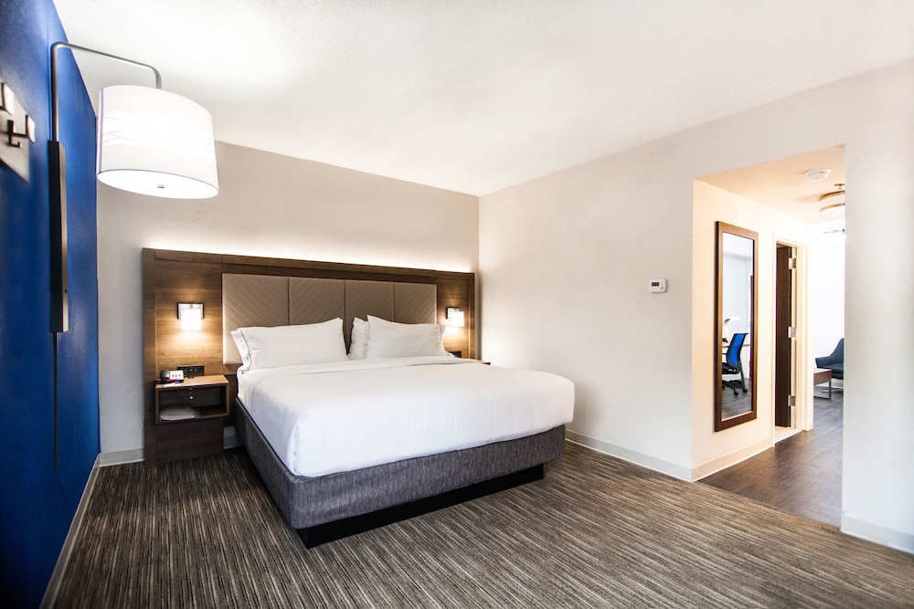 holiday inn express and suites nashville brentwood i 65