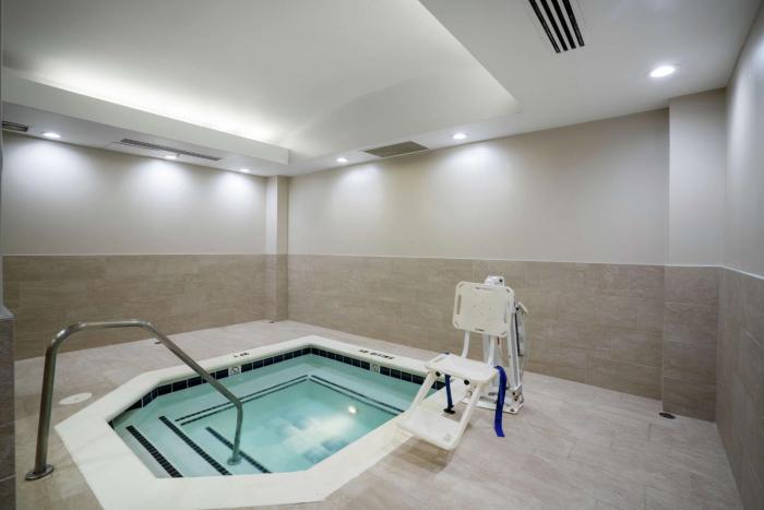embassy suites by hilton nashville at vanderbilt