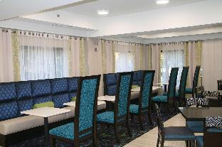 hampton inn and suites nashville airport