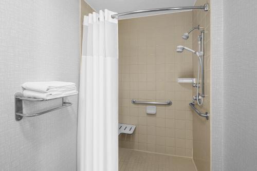 hampton inn phoenix biltmore