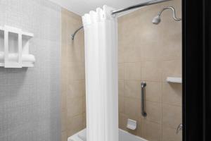 hampton inn phoenix biltmore