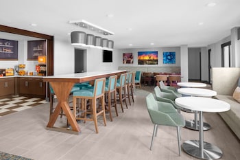hampton inn phoenix biltmore