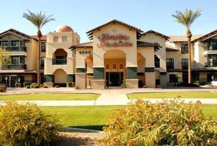 hampton inn and suites phoenix goodyear
