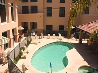 hampton inn and suites phoenix goodyear