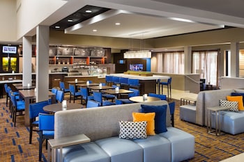 courtyard phoenix north by marriott