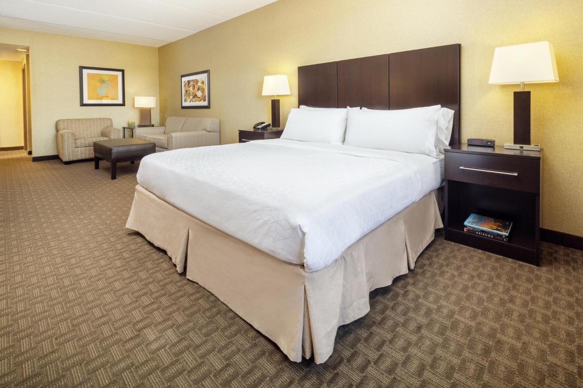 holiday inn phoenix chandler by ihg