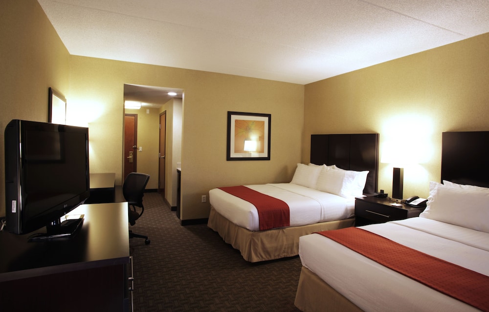 holiday inn phoenix chandler by ihg