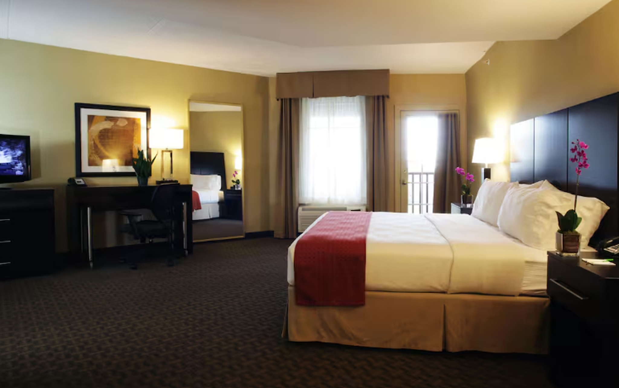 holiday inn phoenix chandler by ihg