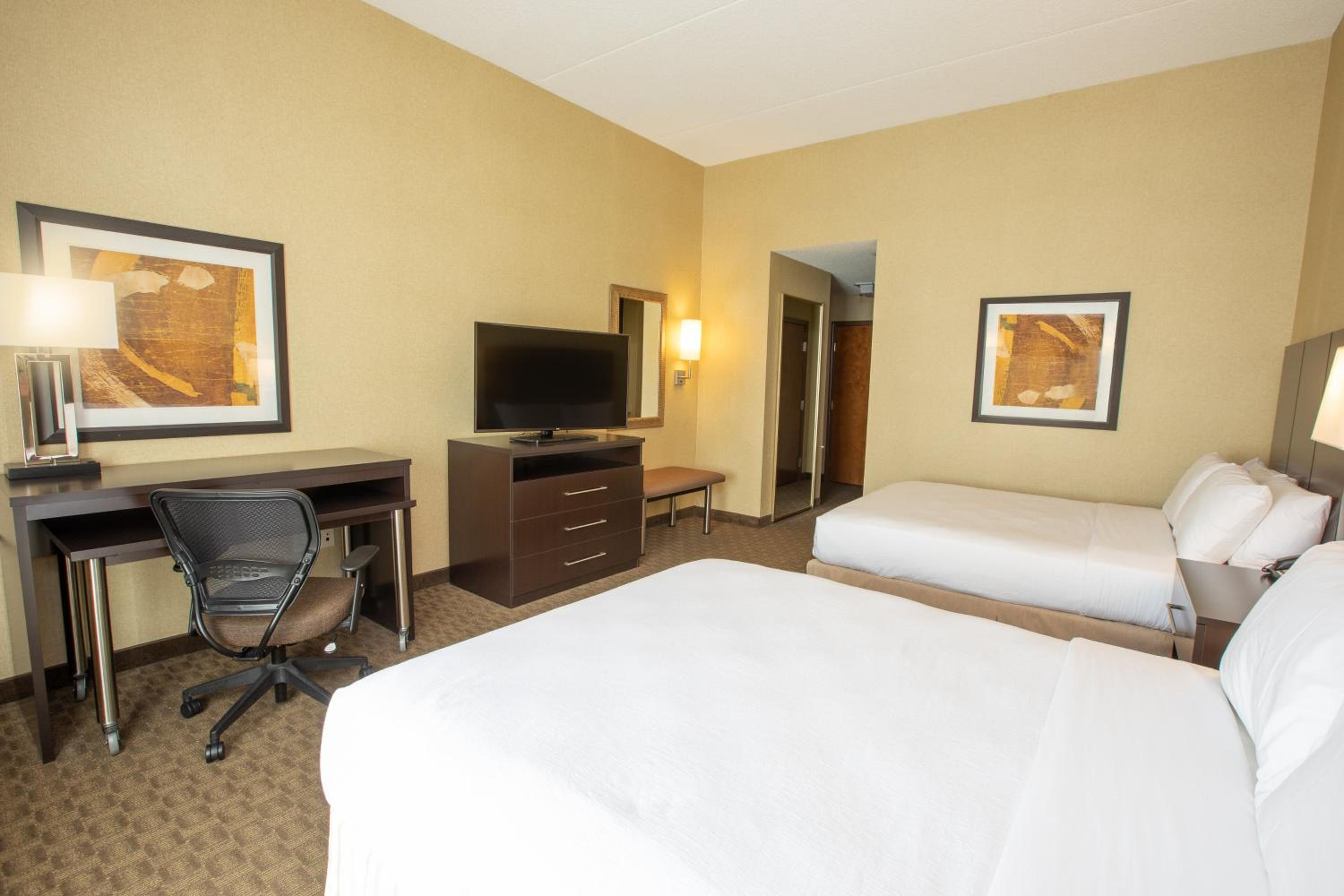 holiday inn phoenix chandler by ihg