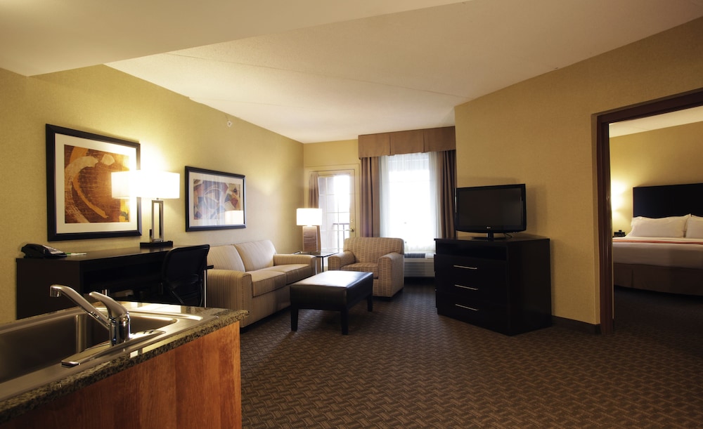holiday inn phoenix chandler by ihg