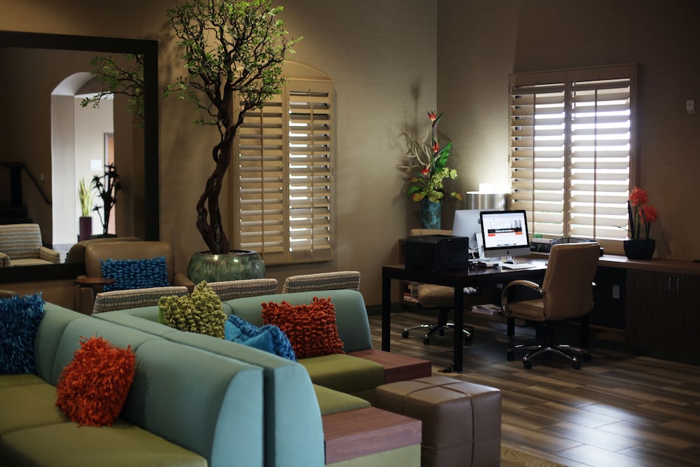 holiday inn phoenix chandler by ihg