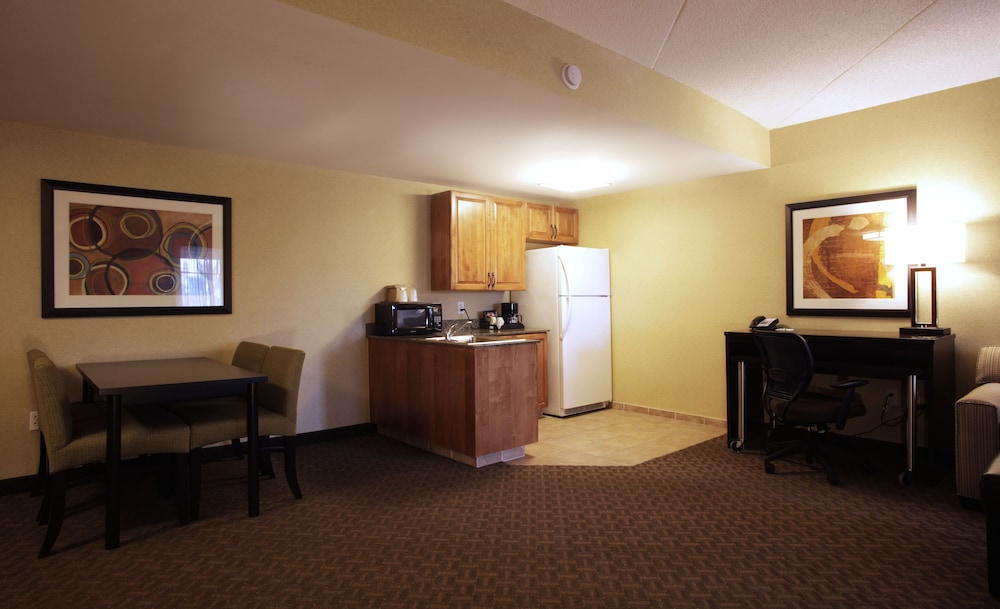 holiday inn phoenix chandler by ihg