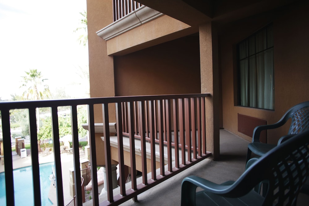 holiday inn phoenix chandler by ihg