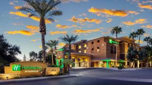 holiday inn phoenix chandler by ihg