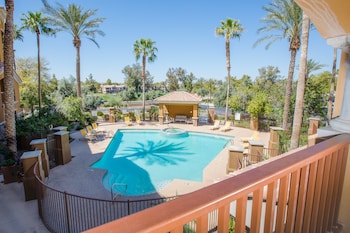 Holiday Inn Phoenix - Chandler By Ihg,Near Ocotillo Golf Resort,3 star