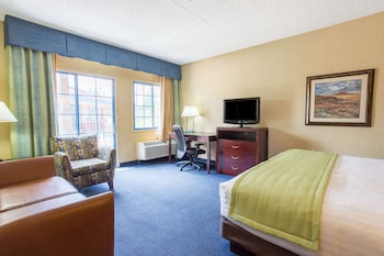 days inn and suites by wyndham mesa near phoenix