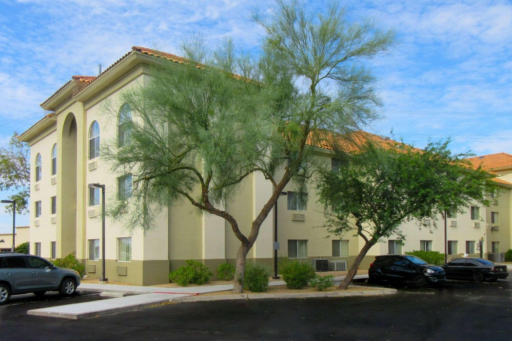 comfort inn and suites phoenix north deer valley