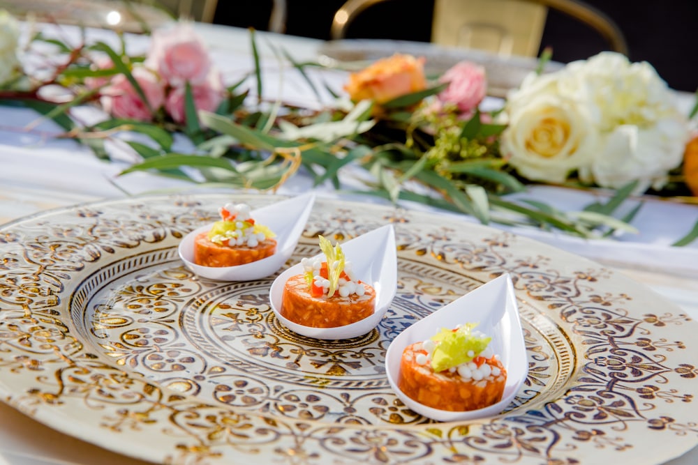 crowne plaza phoenix airport phx by ihg