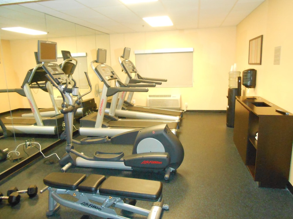 holiday inn express and suites phoenix mesa west