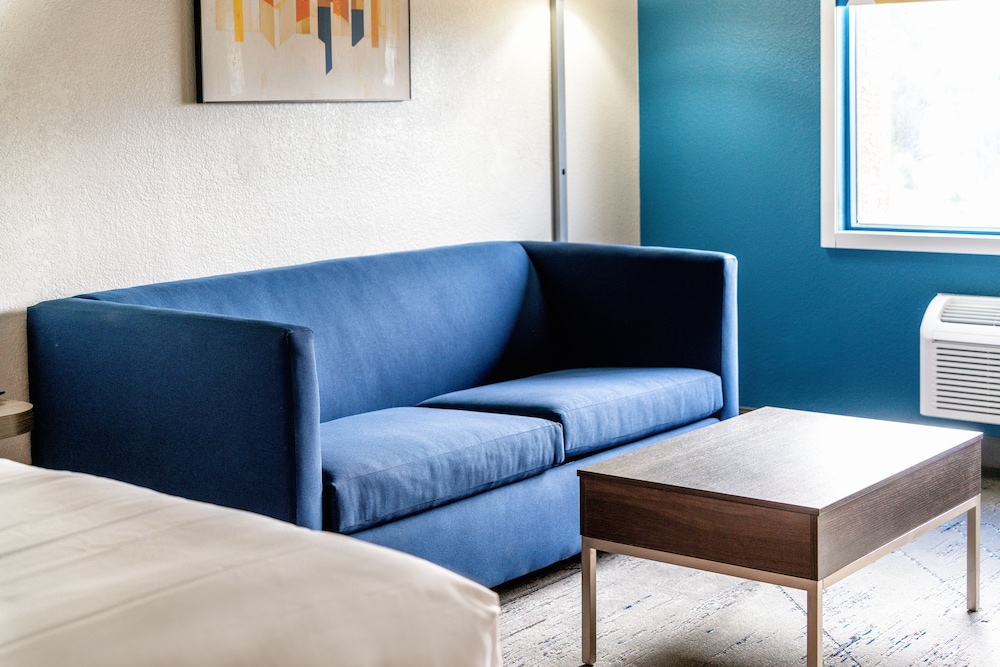 holiday inn express and suites phoenix mesa west