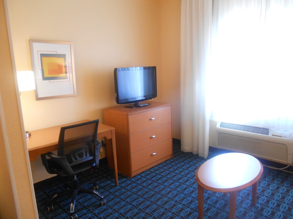holiday inn express and suites phoenix mesa west