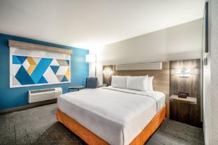 holiday inn express and suites phoenix mesa west