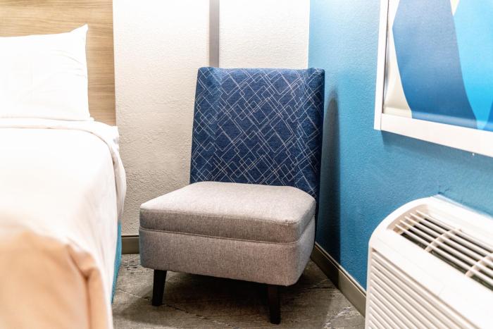 holiday inn express and suites phoenix mesa west