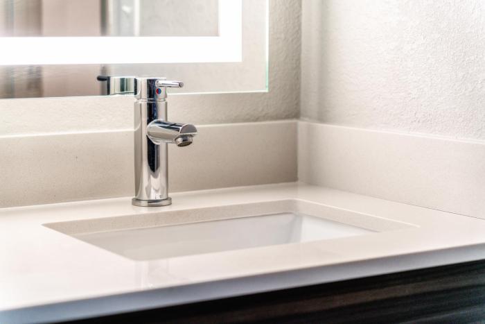holiday inn express and suites phoenix mesa west