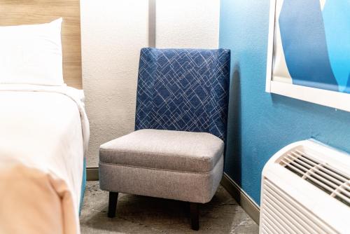 holiday inn express and suites phoenix mesa west