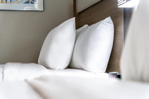 holiday inn express and suites phoenix mesa west