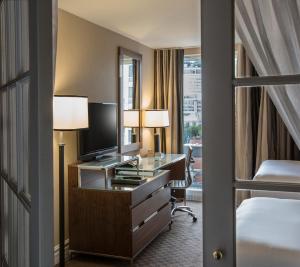 hotel le cantlie suites