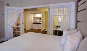 hotel le cantlie suites