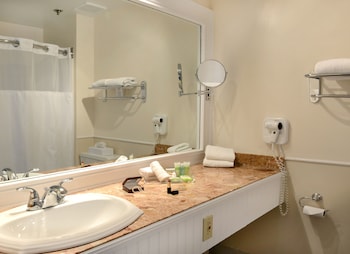 best western ville marie montreal hotel and suites