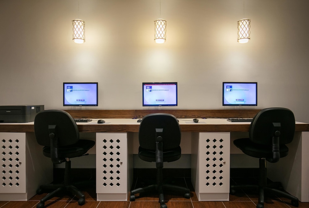 best western ville marie montreal hotel and suites