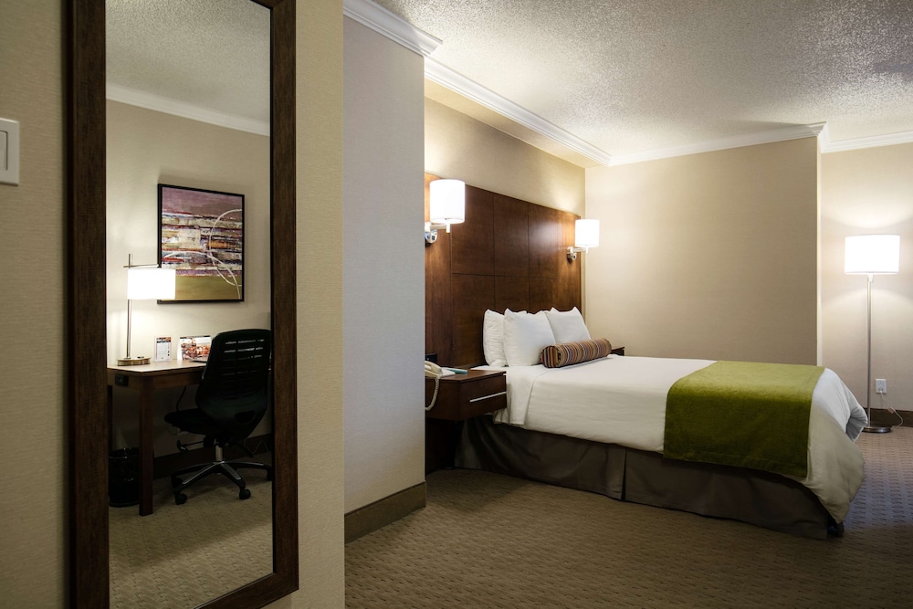 best western ville marie montreal hotel and suites