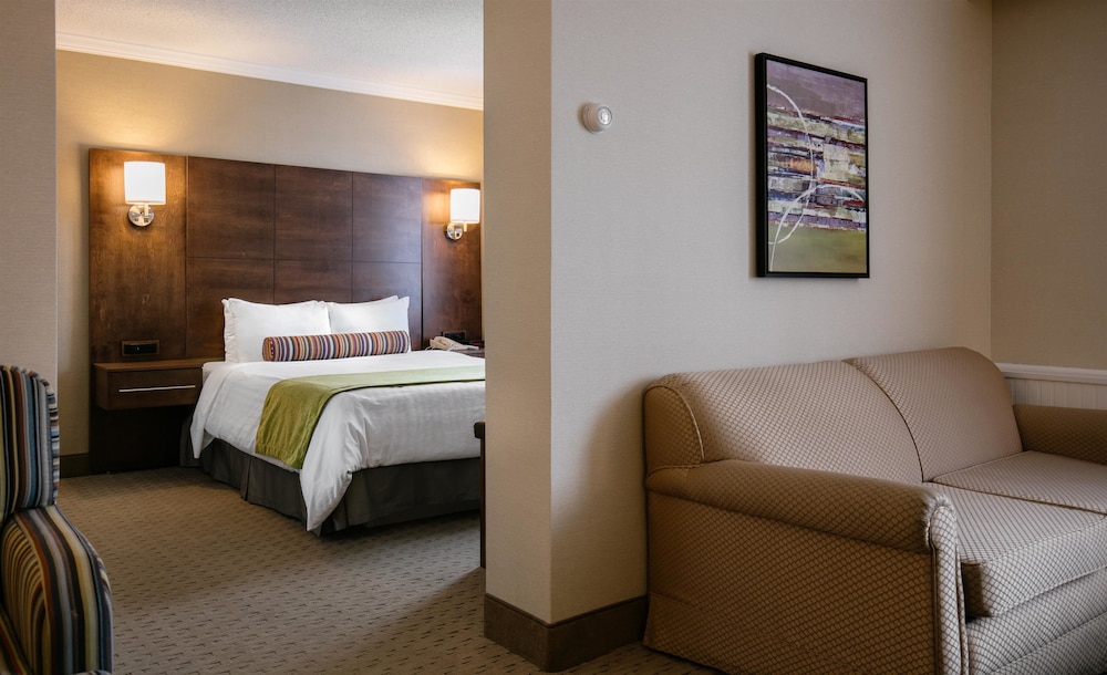 best western ville marie montreal hotel and suites