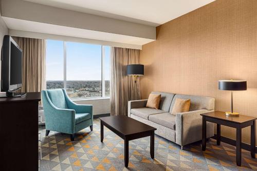 doubletree by hilton pointe claire montreal airport west
