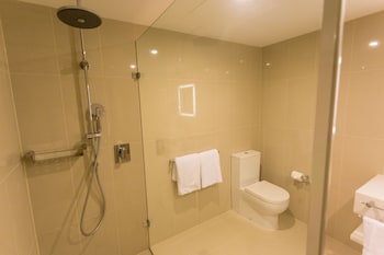 novotel sydney west hq hotel
