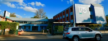 175 one hotels and apartments