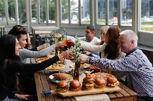 crowne plaza sydney airport by ihg