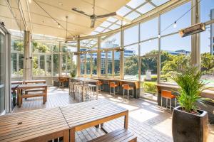 crowne plaza sydney airport by ihg